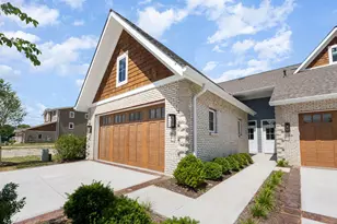 383 Manhattan Blvd, Dayton, KY 41074 - Photo 1