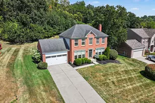 1988 Crescent Terrace, Crescent Springs, KY 41017 - Photo 2