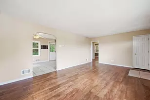 31 Loraine Ct, Covington, KY 41015 - Photo 6