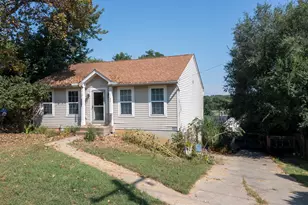 82 High St, Walton, KY 41094 - Photo 2