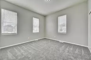 329 Berry Ave, Bellevue, KY 41073 - Photo 4
