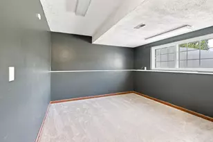 3738 Jonathan Dr, Hebron, KY 41048 - Photo 22