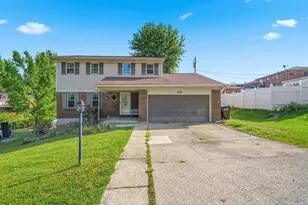8599 Winthrop Cir, Florence, KY 41042 - Photo 2