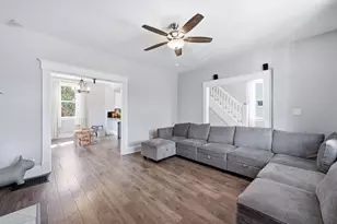 8 W 32nd St, Latonia, KY 41015 - Photo 6