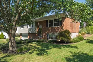 2640 Valley Trails Dr, Villa Hills, KY 41017 - Photo 2