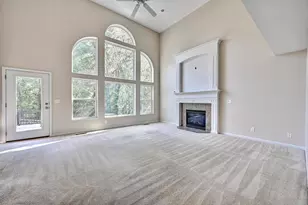 3943 Woodgate Ct, Erlanger, KY 41018 - Photo 2