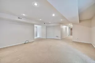 3943 Woodgate Ct, Erlanger, KY 41018 - Photo 12
