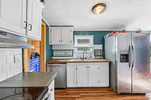 80 Clifford Ln, Jonesville, KY 41052 - Photo 4