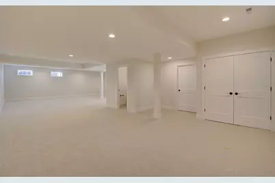 1097 Walburg Avenue, Villa Hills, KY 41017 - Photo 24