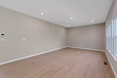3040 Belleglade Drive, Covington, KY 41015 - Photo 8