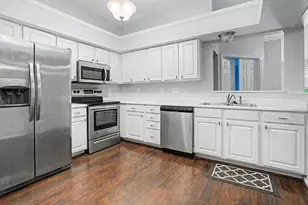 7370 Ridge Edge Ct, Florence, KY 41042 - Photo 4