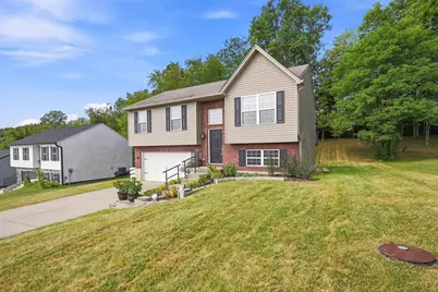 452 Eagle Creek Drive, Dry Ridge, KY 41035 - Photo 2