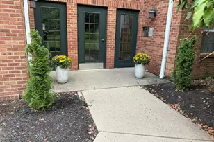 509 Calumet Ct, Fort Thomas, KY 41075 - Photo 2