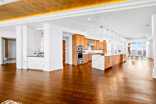 100 W Rivercenter Blvd, Covington, KY 41011 - Photo 26