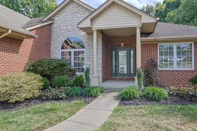 28 N Dilcrest Circle, Florence, KY 41042 - Photo 2