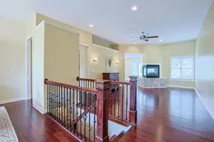 28 N Dilcrest Cir, Florence, KY 41042 - Photo 4