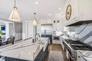 400 Riverboat Row, Newport, KY 41071 - Photo 8