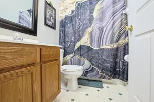 145 Saddlebrook Ln, Florence, KY 41042 - Photo 12