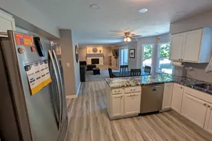 10530 Cheshire Ridge Dr, Florence, KY 41042 - Photo 8