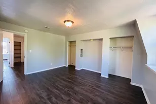 243 W 8th St, Covington, KY 41011 - Photo 6