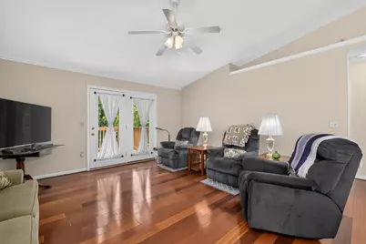 2359 Creedmore Court, Burlington, KY 41005 - Photo 2