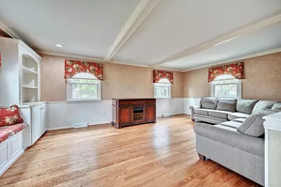 249 N Ashbrook Circle, Lakeside Park, KY 41017 - Photo 8