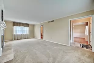 249 N Ashbrook Cir, Lakeside Park, KY 41017 - Photo 6