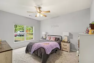 146 Saddlebrook Ln, Florence, KY 41042 - Photo 8