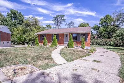 736 Lakeshore Drive, Villa Hills, KY 41017 - Photo 2