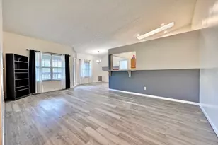 30 Parkside Dr, Florence, KY 41042 - Photo 4