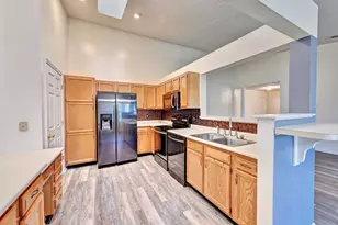 30 Parkside Dr, Florence, KY 41042 - Photo 8