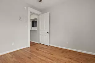 2 W Walnut St, Southgate, KY 41071 - Photo 10