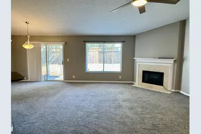 302 Mendocino Court #303, Cold Spring, KY 41076 - Photo 6