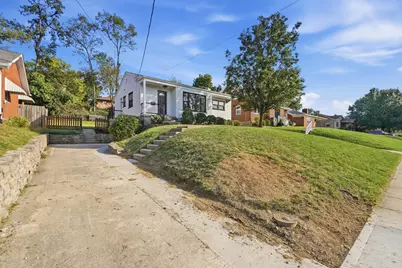 114 Garden Way, Fort Thomas, KY 41075 - Photo 2