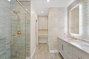 600 Ovation Wy, Newport, KY 41071 - Photo 24