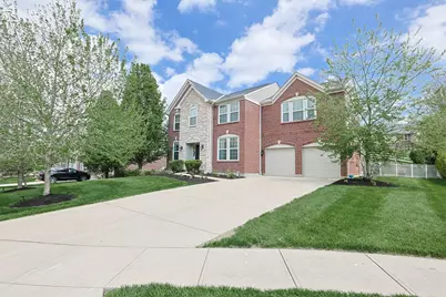 8640 Treeline Drive, Florence, KY 41042 - Photo 2