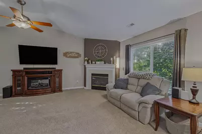 1804 Ashley Court #302, Florence, KY 41042 - Photo 6