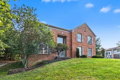 8 Observatory Pointe Drive, Wilder, KY 41076 - Photo 2