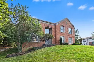 8 Observatory Pointe Dr, Wilder, KY 41076 - Photo 2