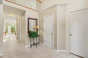 8 Observatory Pointe Dr, Wilder, KY 41076 - Photo 4