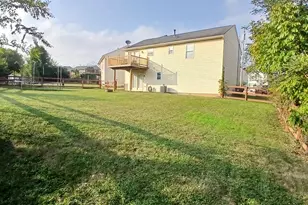 1575 Clovernook Dr, Elsmere, KY 41018 - Photo 2