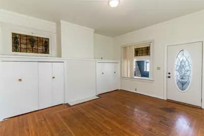 326 W 11th Street, Newport, KY 41071 - Photo 1