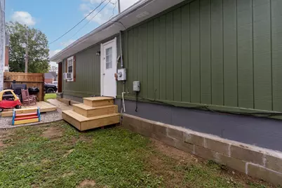 209 Montjoy Street, Falmouth, KY 41040 - Photo 24