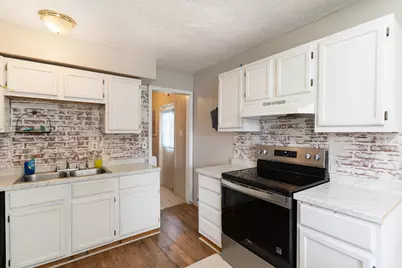 209 Montjoy Street, Falmouth, KY 41040 - Photo 8