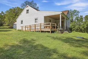 5878 4 Mile Rd, Melbourne, KY 41059 - Photo 2