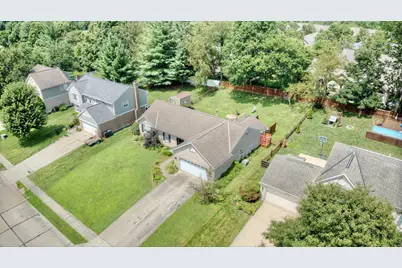 8436 Woodcreek Drive, Florence, KY 41042 - Photo 2