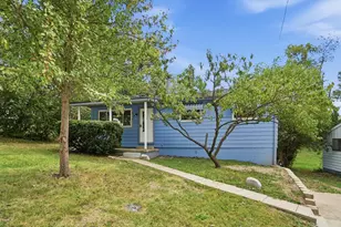 602 Buckner St, Elsmere, KY 41018 - Photo 1