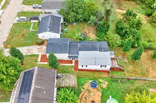 92 Goodridge Dr, Florence, KY 41042 - Photo 4