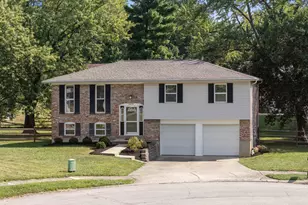 2610 Brookview Dr, Villa Hills, KY 41017 - Photo 2
