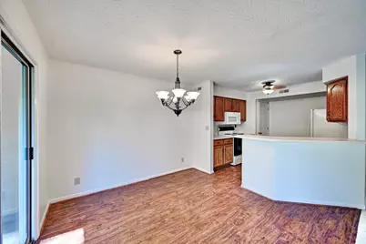 2097 Clareglen Drive #202, Crescent Springs, KY 41017 - Photo 6